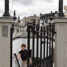 Стильная квартира на месте старого общественного туалета?