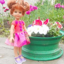 Май, цветы и куклы