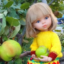 В яблоневом саду