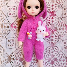 Ещё один кукольный комбинезончик "ЗАЙКА"