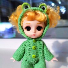 Маленький зелёный лягушонок