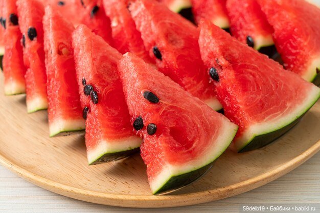 "Арбузное настроение" - платье для кукол ГОТЦ ростом 48-50 см (фото 3)