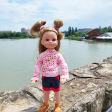 Василиса у реки