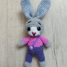 Жил-был зайка серенький