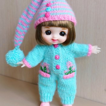 Новый вязаный костюмчик для бабольки Фаи