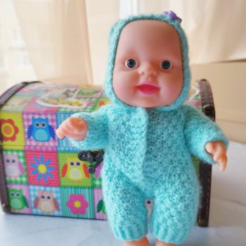 Наряд для китайского пупсика из новой пряжи