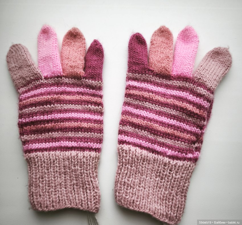Яркие перчатки для внучки 4-х лет (фото 2)