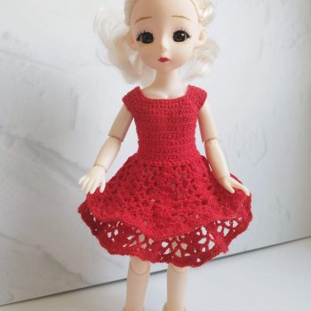 Красное ажурное платье с двухярусной юбочкой для куклы 30 см Китай