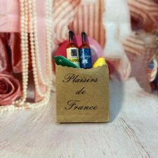 Пакет с продуктами. Пакет с продуктами.