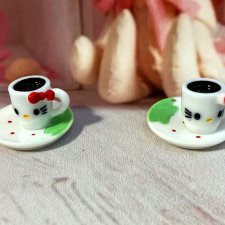 Чашечка с блюдечком. Чашечка с блюдечком.