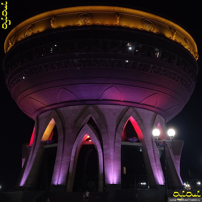 (75) Казань. Метро и ночь