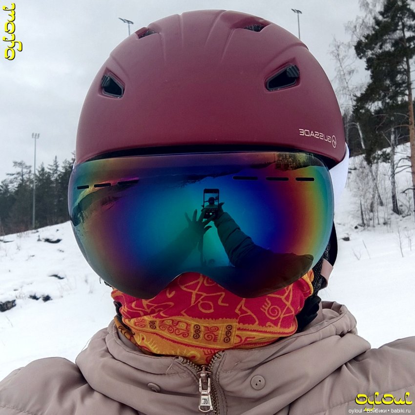 (99) Omnia mea mecum porto