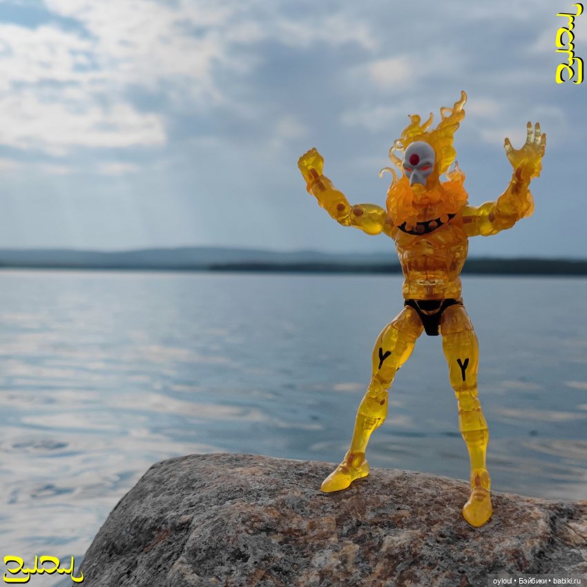 [75] Большой Еланчик — Коллекции игровых кукол (Playline): фото полок (фото 5)