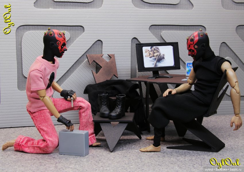 {33} Подчёркнуто угловатая