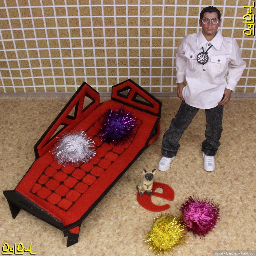 {33} Подчёркнуто угловатая