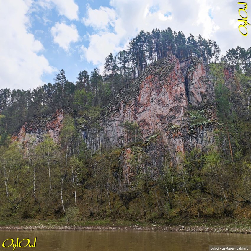 ˂51˃ Безымянные скалы реки Ай