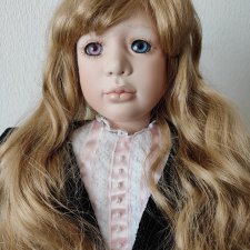 Редкая фарфоровая кукла Georgina Whalley