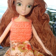 Кукла Соня на природе