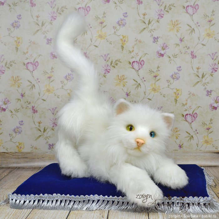 Кошки - невероятные создания. Игрушка ручной работы (фото 2)