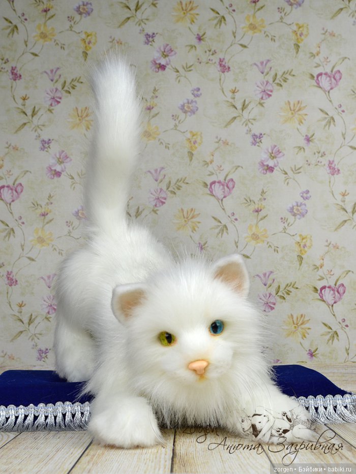 Кошки - невероятные создания. Игрушка ручной работы (фото 3)
