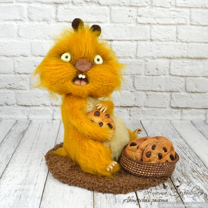 Страсти по печенюхам - игрушка вязанная крючком (фото 5)
