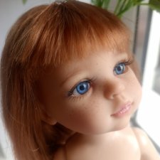 Куколка от Paola Reina.