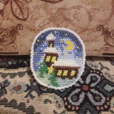 Большая брошь из бисера Большая брошь из бисера