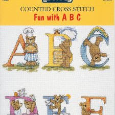 Fun with ABC. Узоры для вышивки чудесных медвежат с буквами английского алфавита