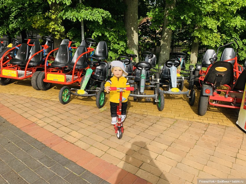 Купи ребёнку самокат-и со спокойной жизнью можно проститься. Первое лето Марка