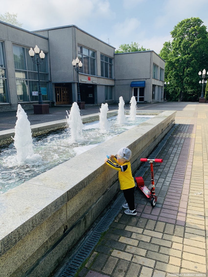 Купи ребёнку самокат-и со спокойной жизнью можно проститься. Первое лето Марка