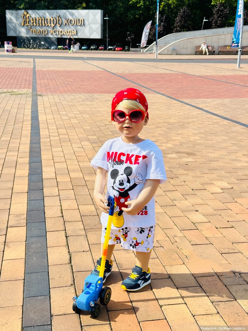 Прогулка малыша Марка🎉❤️☀️ (фото 3)