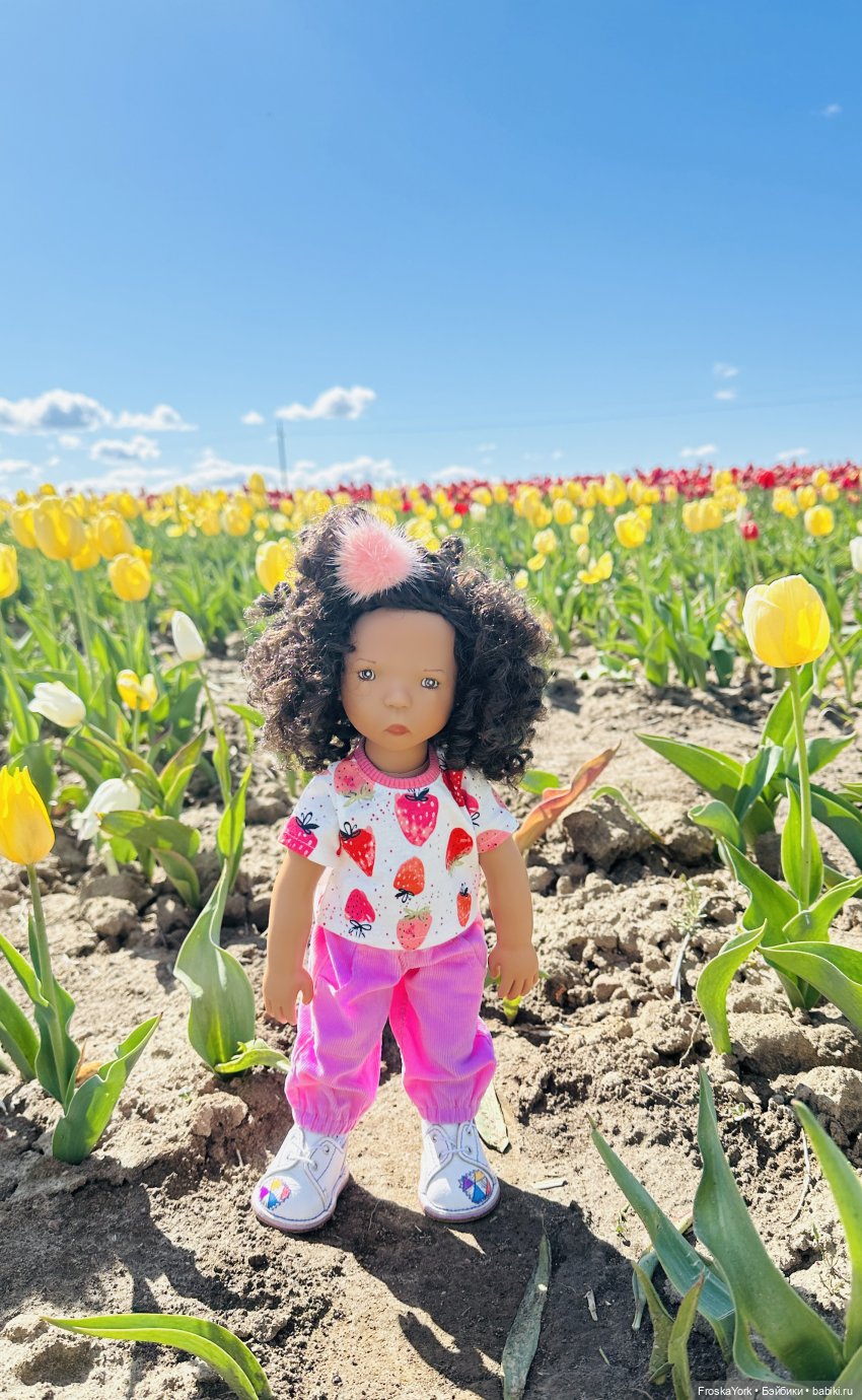 Трое из ларца на тюльпановом поле🌷🌷🌷 (фото 9)