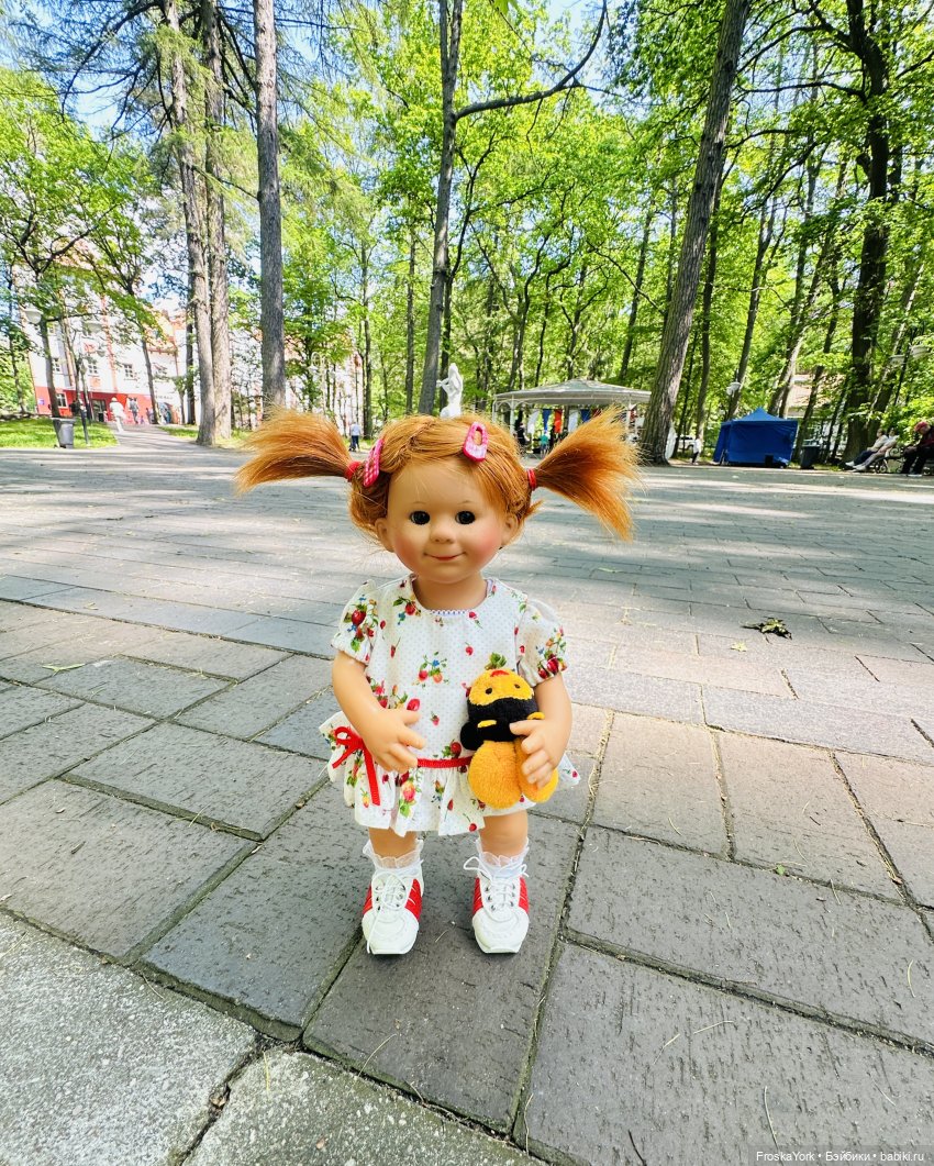 Первая прогулка солнышка-Мелисски💃😍