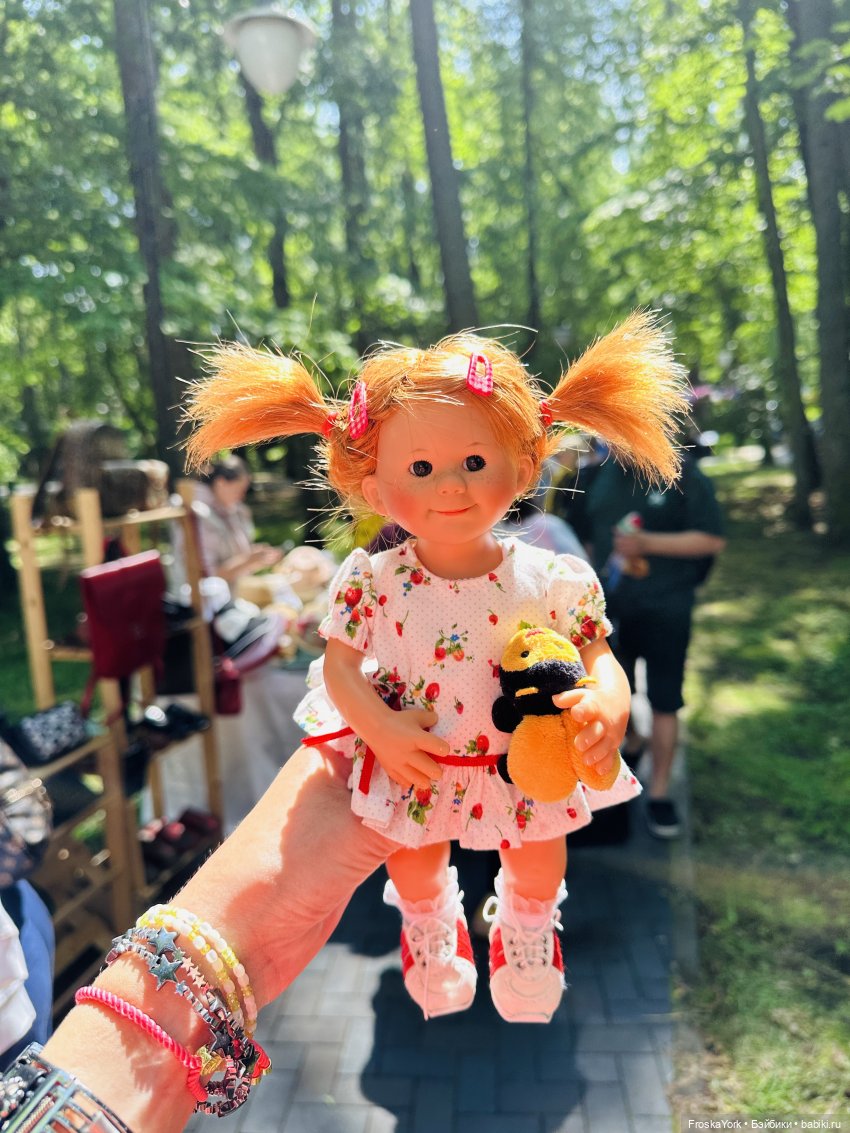 Первая прогулка солнышка-Мелисски💃😍