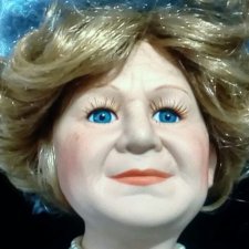 художник Кристиан Отт. Помогите с информацией, портретная кукла