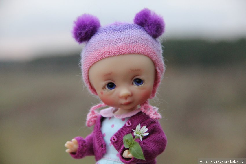 Прогулки с малышами ч.1. Моя Elle-baby Nikki Britt