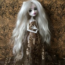 Плачущая Кати