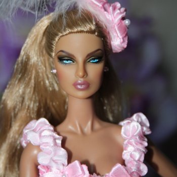 Нежный и дерзкий цветок - Eugenia Frost-Perrin