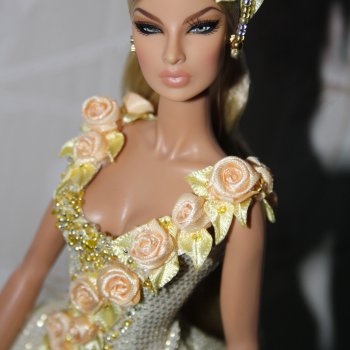 Новая дама при дворе: Золотая Королева