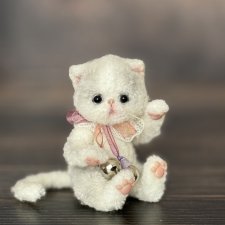 Кошечка от китайского мастера