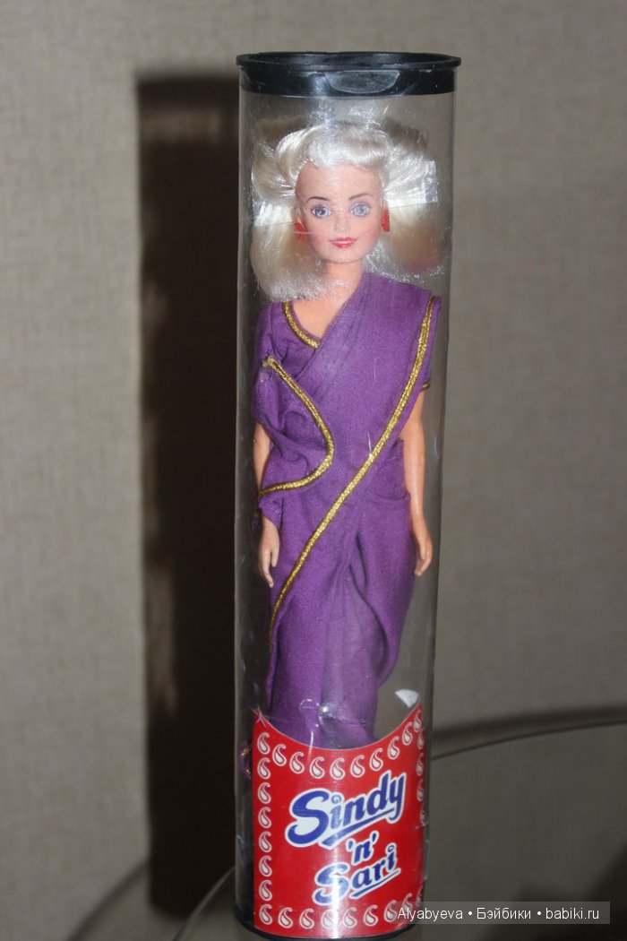 Sindy"N" Sari . Made in India Sindy"N" Sari . Made in India