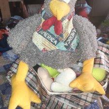 Много мягких игрушек