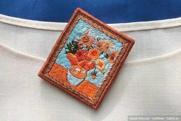 Удивительные вышитые броши Леры Петуниной (фото 3)
