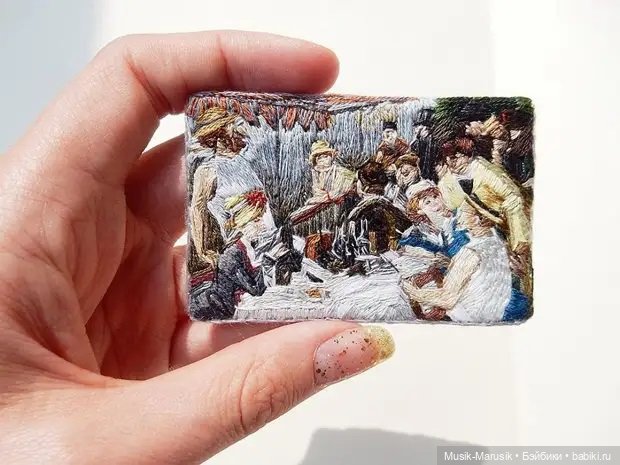 Удивительные вышитые броши Леры Петуниной (фото 5)