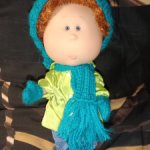 Комплект для куклы Мия: шапка, шарф и варежки