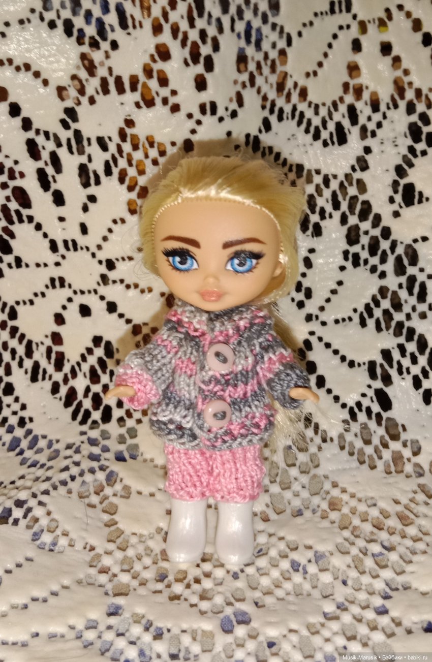 Маленькие модницы — Одежда и обувь для кукол своими руками: фото (фото 6)