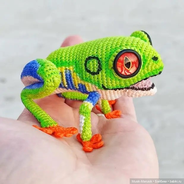 Девушка из Уфы вяжет крючком потрясающие игрушки и учит этому других