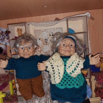 Готовь сани летом