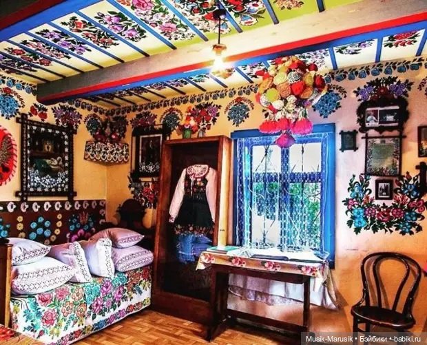 Расписные дома в деревне Залипье (фото 7)