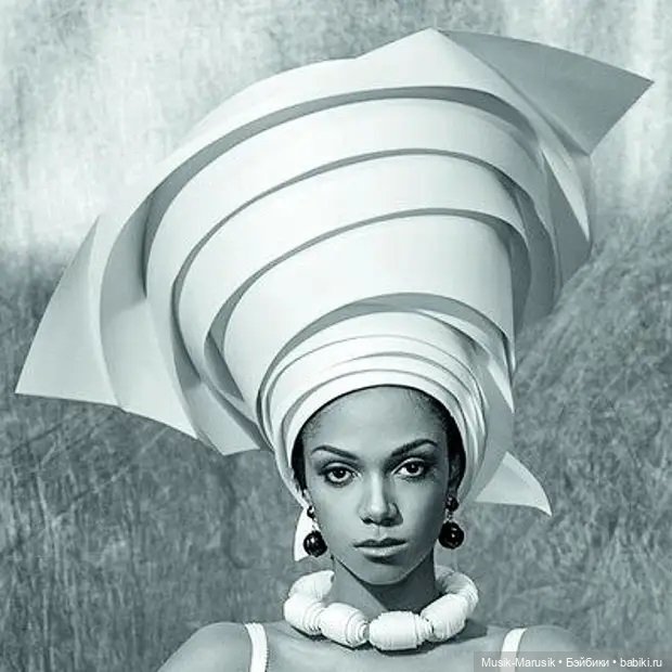 Бумажные модели Аси и Дмитрия Козиных, покоряющие мир